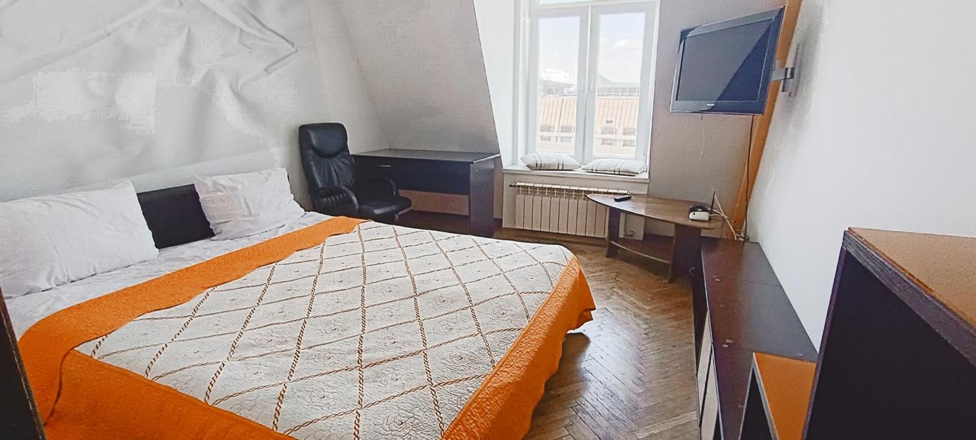 Апартаменти В Центрі На Галицький Для Чотирьох Lviv Eksteriør bilde