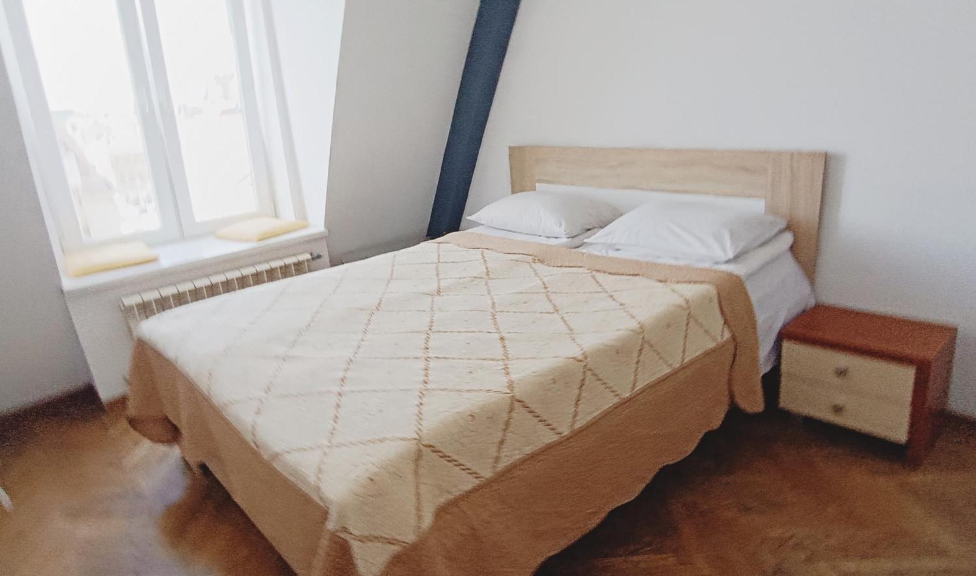 Апартаменти В Центрі На Галицький Для Чотирьох Lviv Eksteriør bilde